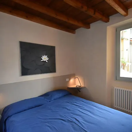 Casa Marcella Intera Feriehus *